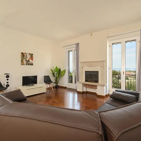 Marilyn View - Pool, Garden, Whirlpool Private * باردولينو