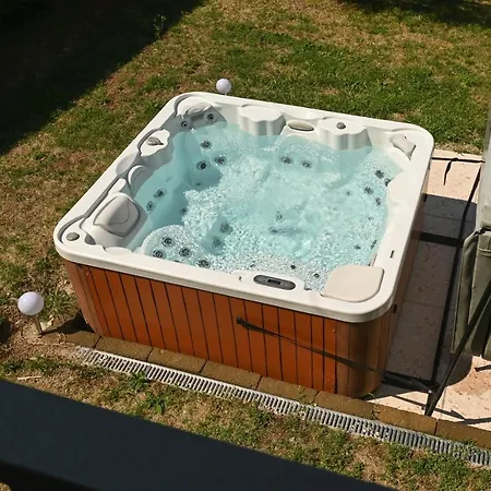 Marilyn View - Pool, Garden, Whirlpool Private * باردولينو